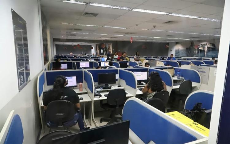 Mais de 800 vagas de empregos estão abertas para telemarketing no sul da Bahia