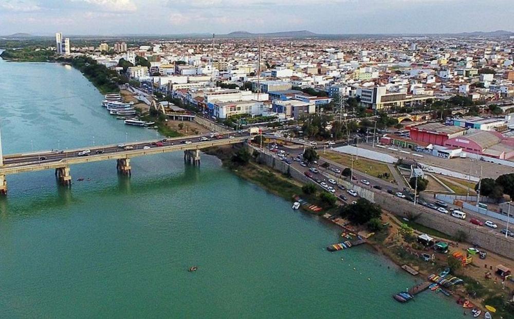 Concurseiros acusam golpe de empresa de transporte