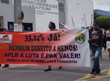 Juazeiro: Professores cobram reajuste de piso nacional em salários