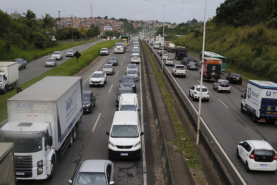Veja os 18 trechos onde é preciso mais cuidado em estradas federais da Bahia