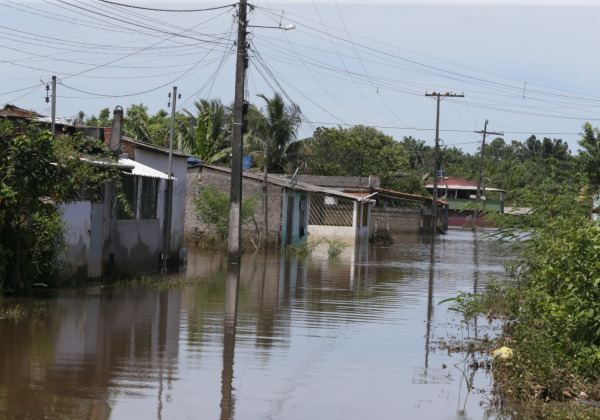 União destina R$ 12,6 mi para reconstrução de casas atingidas por inundação