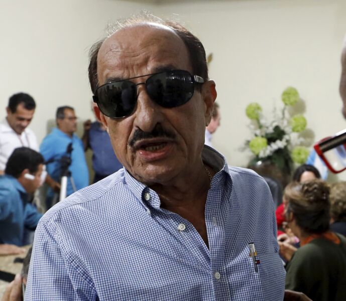 Ex-prefeito Fernando Gomes é sepultado em Itabuna