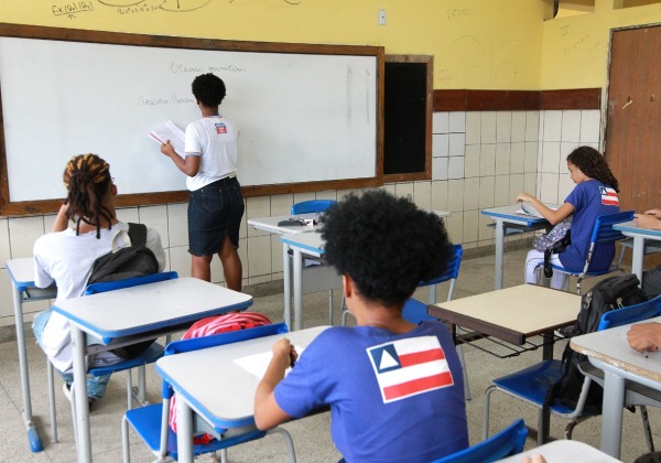 Saeb divulga lista de aprovados na segunda fase de concurso para rede estadual de ensino