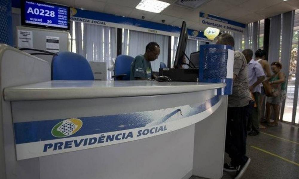 Concurso INSS 2025 abre MIL vagas: Descubra as funções do Analista do Seguro Social, salário de R$ 9,3 mil e benefícios