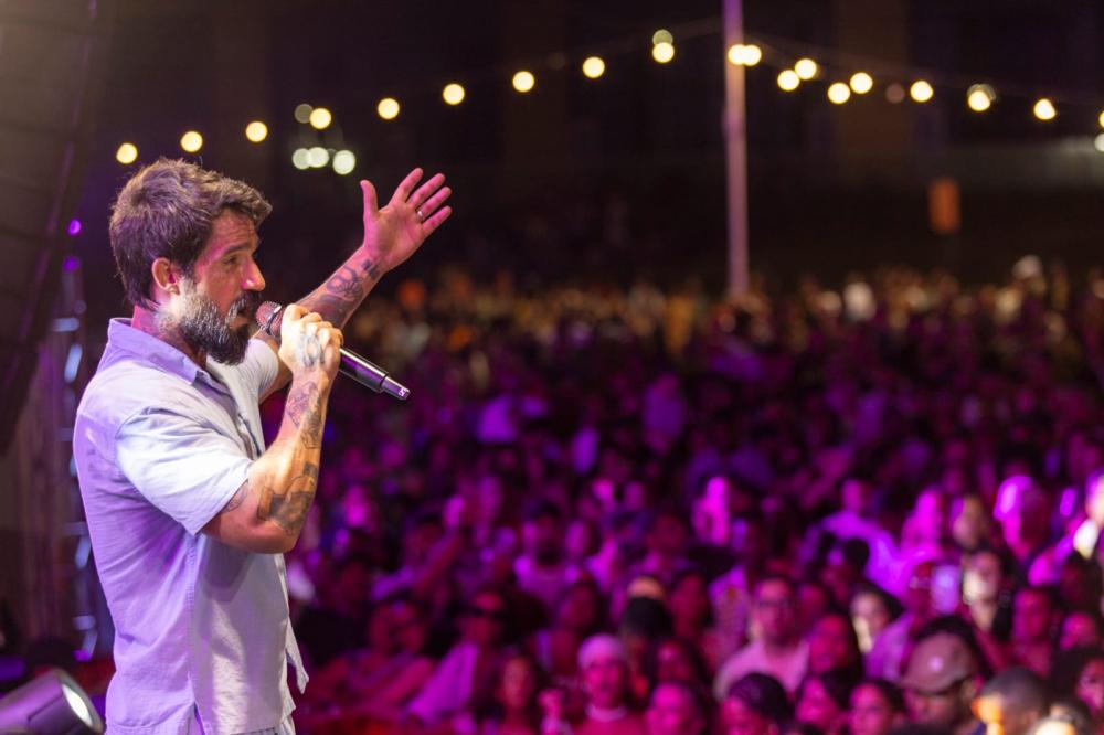 Pedro Pondé faz show de verão no dia 30 de janeiro no Colaboraê