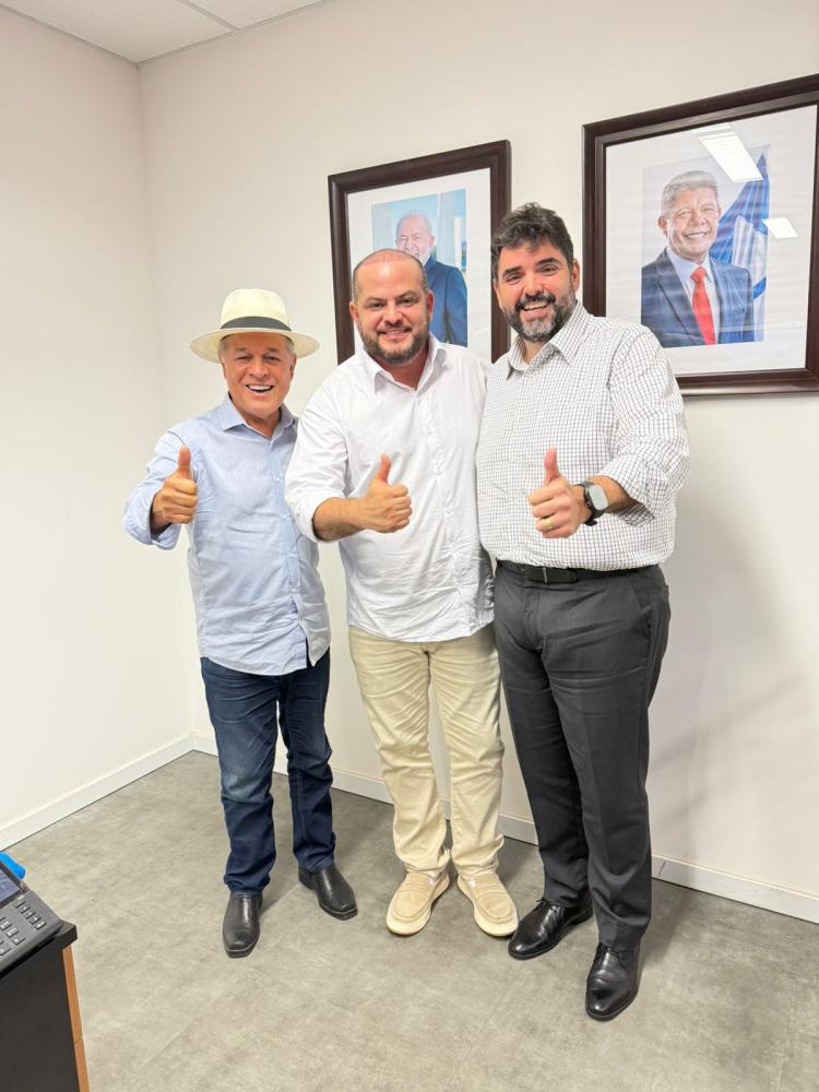 Nova liderança Marcel Hohlenwerger se reúne com secretário do Governo da Bahia e Deputado Federal para discutir desenvolvimento regional